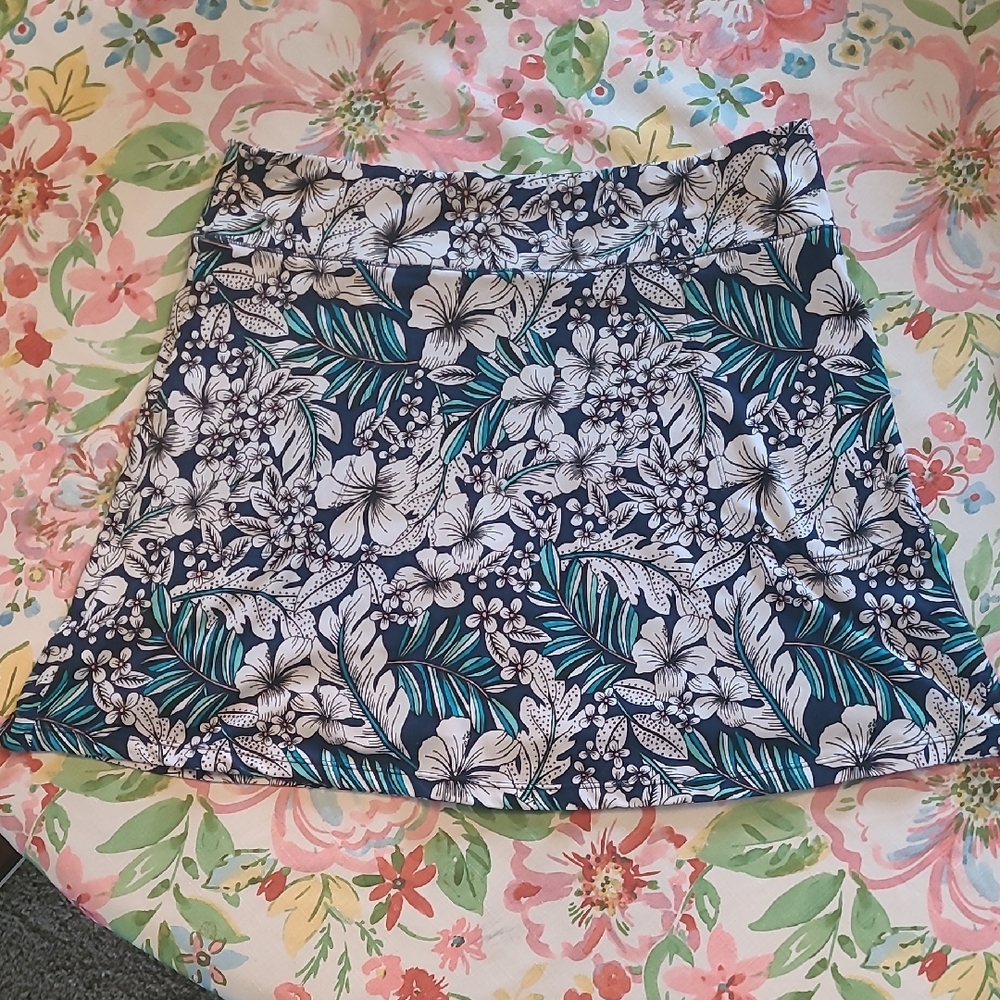 Cuddl Duds Navy Floral Circle Skort with Teal Leaf Accents